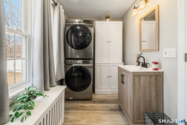 101 Vincent Road, Bristol, CT 06010