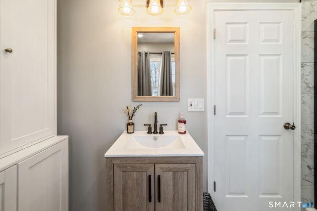 101 Vincent Road, Bristol, CT 06010