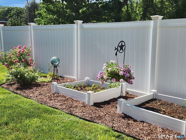 101 Vincent Road, Bristol, CT 06010