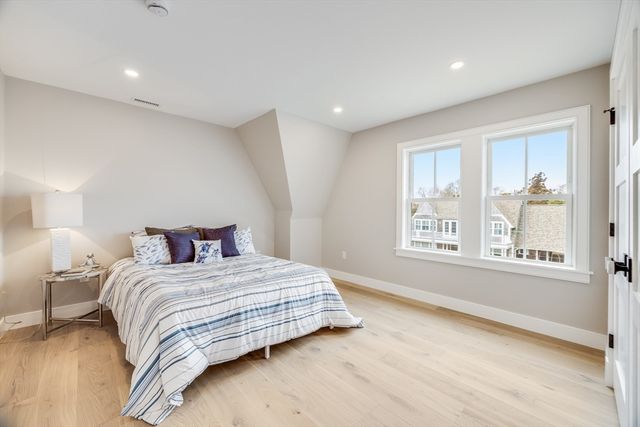 179 Beebe Acres Rd, Falmouth, MA 02540