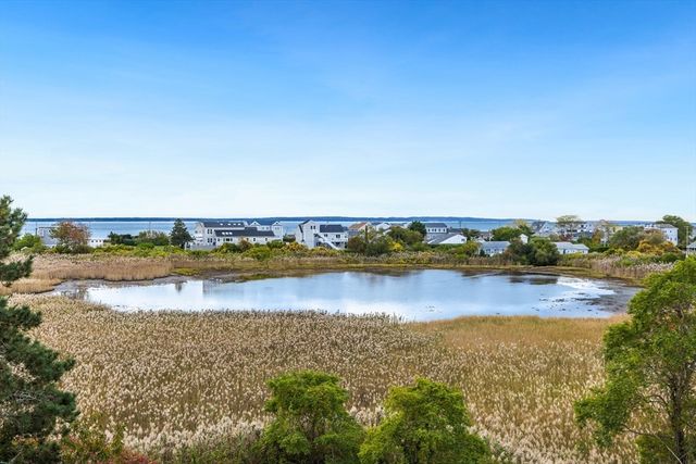 179 Beebe Acres Rd, Falmouth, MA 02540