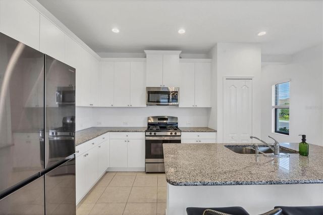 12734 AQUAMARINE AVENUE, Bradenton, FL 34211