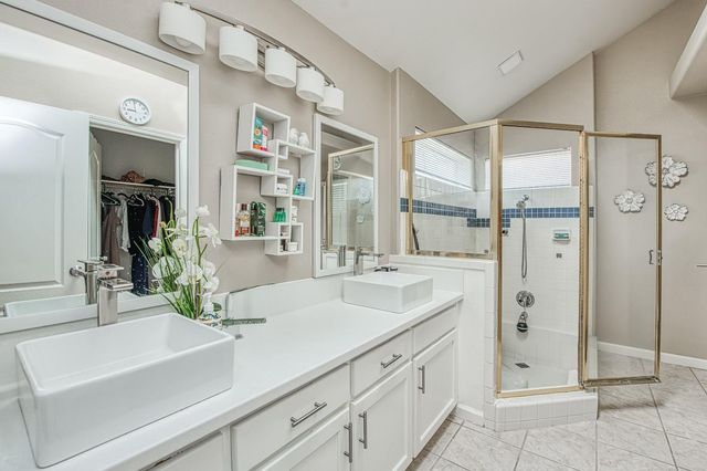 10373 N Baird Avenue, Fresno, CA 93730