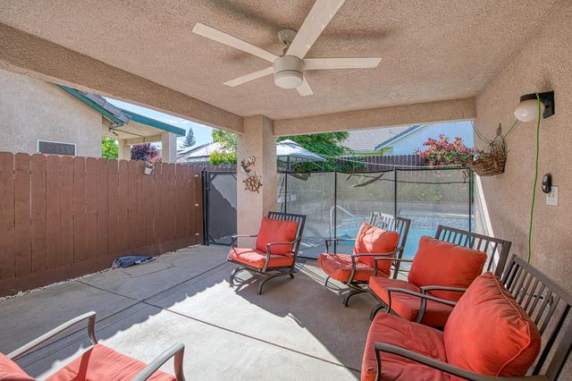 10373 N Baird Avenue, Fresno, CA 93730