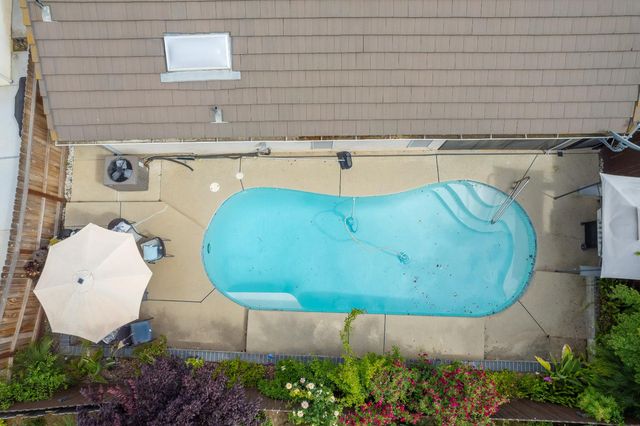 10373 N Baird Avenue, Fresno, CA 93730