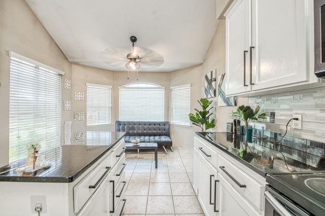 10373 N Baird Avenue, Fresno, CA 93730