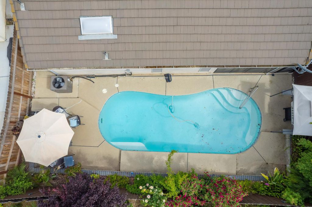 Image 24 of property listing at 10373 N Baird Avenue, Fresno, CA 93730