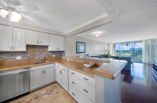 2901 S Palm Aire Drive 609, Pompano Beach, FL 33069