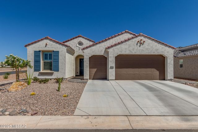 1936 N Star View Lane, Green Valley, AZ 85614
