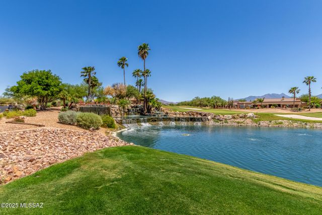 1936 N Star View Lane, Green Valley, AZ 85614