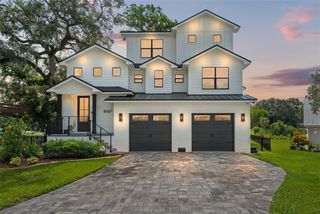 8107 N RIVER SHORE DRIVE, Tampa, FL 33604