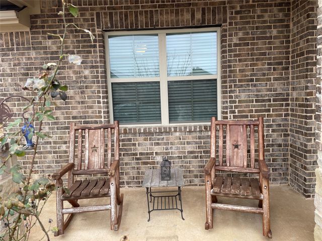 8 Pleasant Valley, Sanger, TX 76266