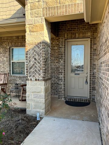 8 Pleasant Valley, Sanger, TX 76266