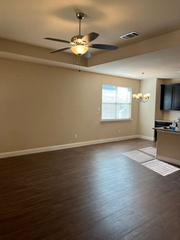 8 Pleasant Valley, Sanger, TX 76266