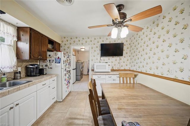 4516 Sheffield DR, Virginia Beach, VA 23455