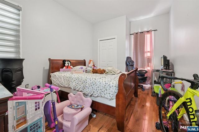 717 16th Street, Union City, NJ 07087