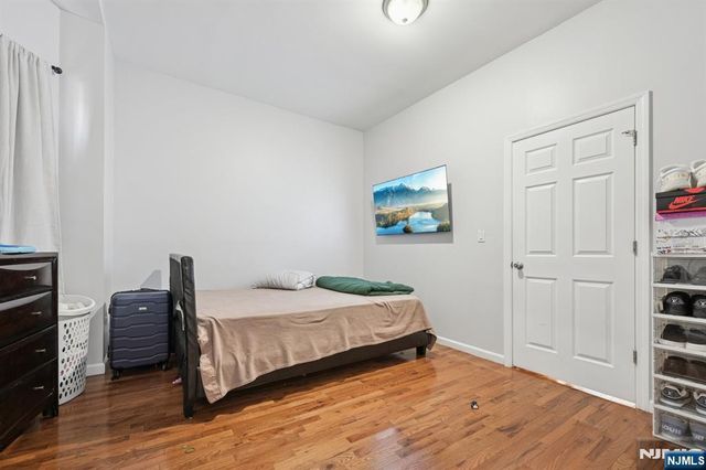 717 16th Street, Union City, NJ 07087