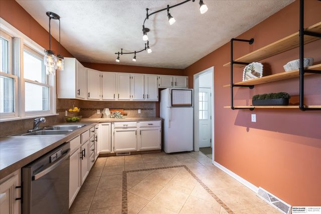 2642 Kendel Drive, Ashland, NE 68003