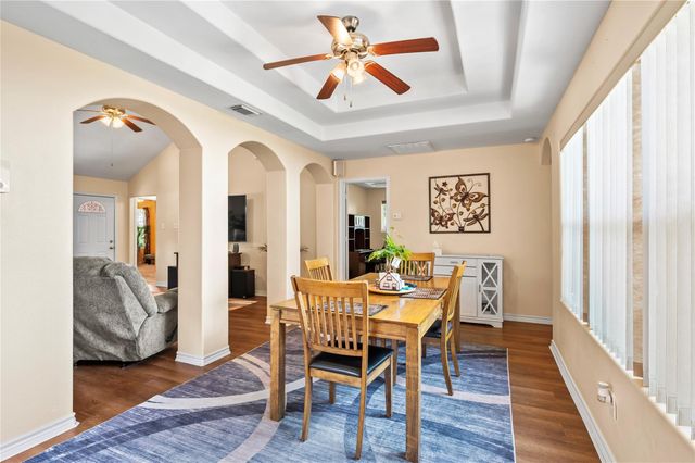 5501 Rio Sabinas Street, Rosharon, TX 77583