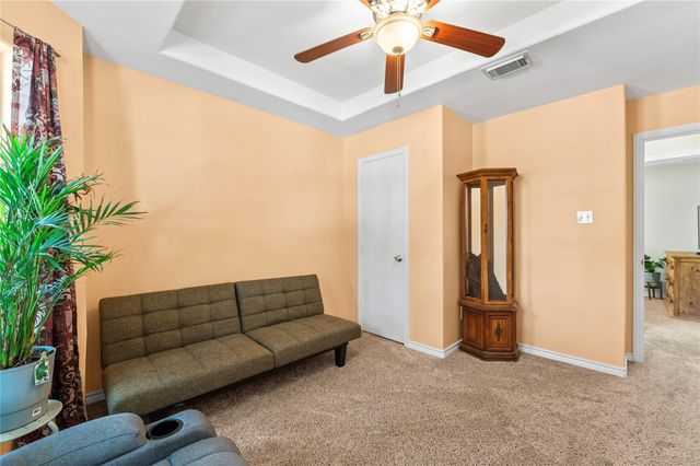 5501 Rio Sabinas Street, Rosharon, TX 77583