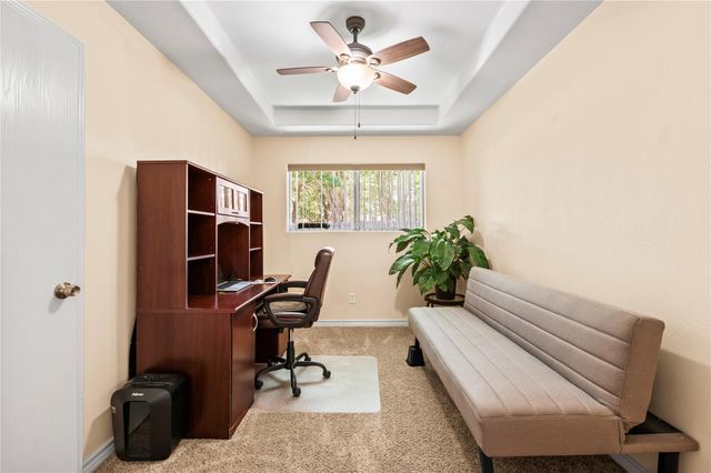 5501 Rio Sabinas Street, Rosharon, TX 77583