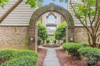 5007 Sharon Road M, Charlotte, NC 28210