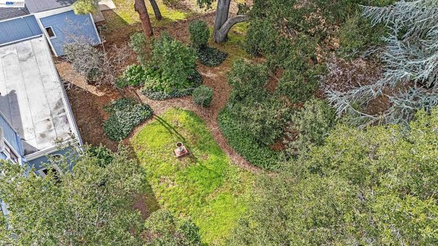 2211 College Avenue, Livermore, CA 94550