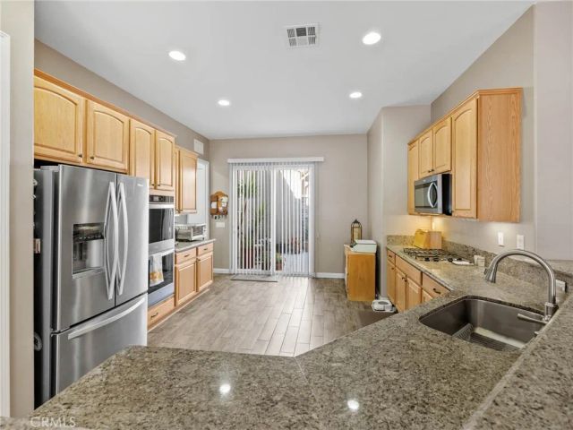 10598 Archerwill RD, Apple Valley, CA 92308