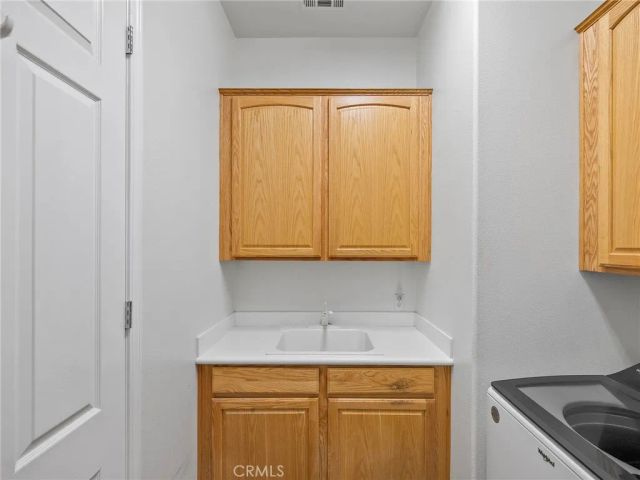 10598 Archerwill RD, Apple Valley, CA 92308