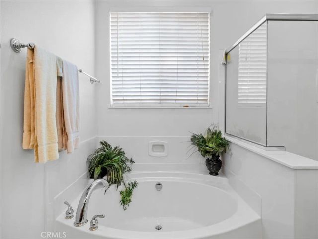 10598 Archerwill RD, Apple Valley, CA 92308