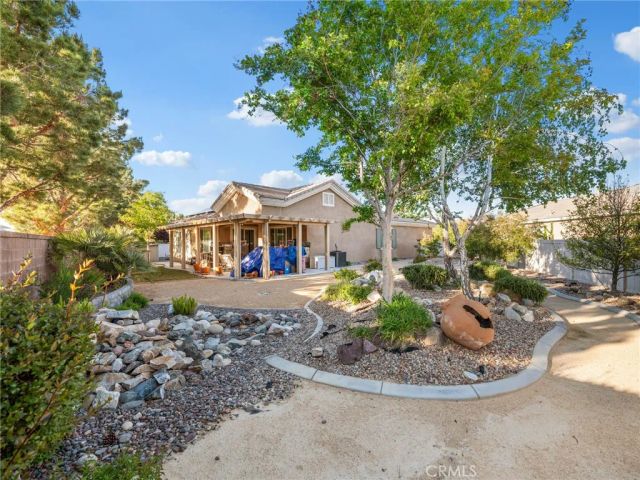 10598 Archerwill RD, Apple Valley, CA 92308