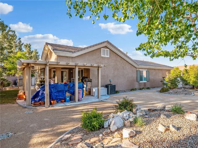 10598 Archerwill RD, Apple Valley, CA 92308