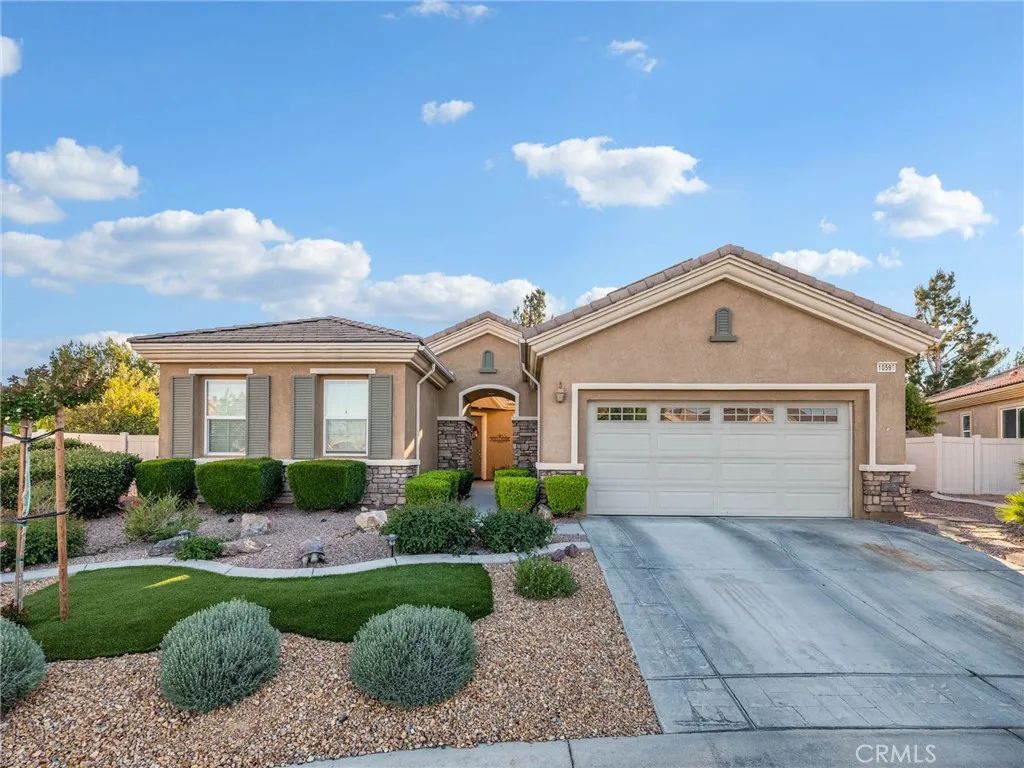 10598 Archerwill RD, Apple Valley, CA 92308