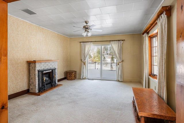 S921 Sveum Ridge ROAD, Coon Valley, WI 54623