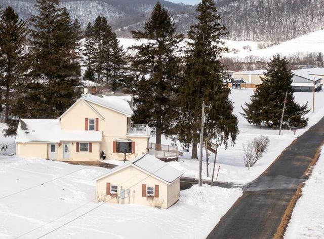 S921 Sveum Ridge ROAD, Coon Valley, WI 54623