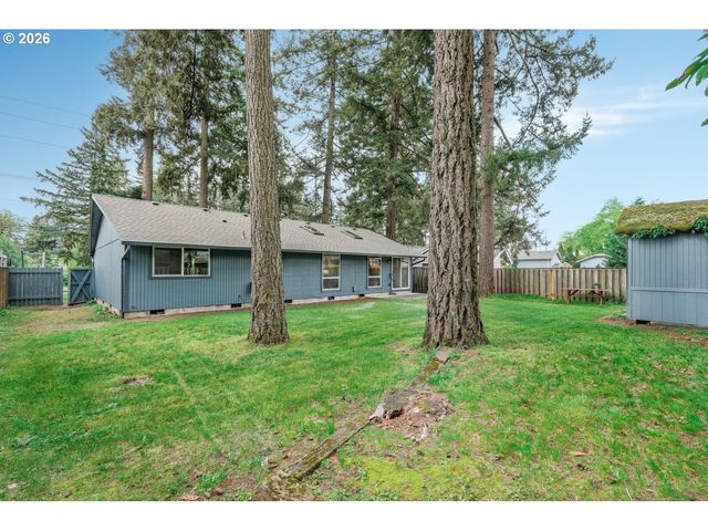 12525 Se HOLGATE Blvd, Portland, OR 97236