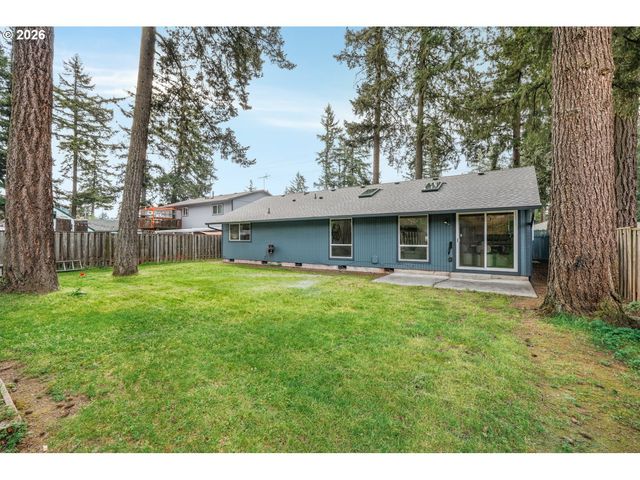 12525 Se HOLGATE Blvd, Portland, OR 97236