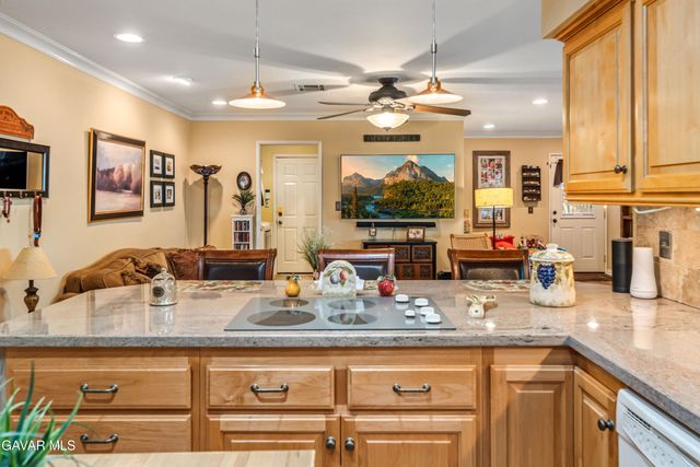 35870 Tierra Subida Avenue, Palmdale, CA 93551