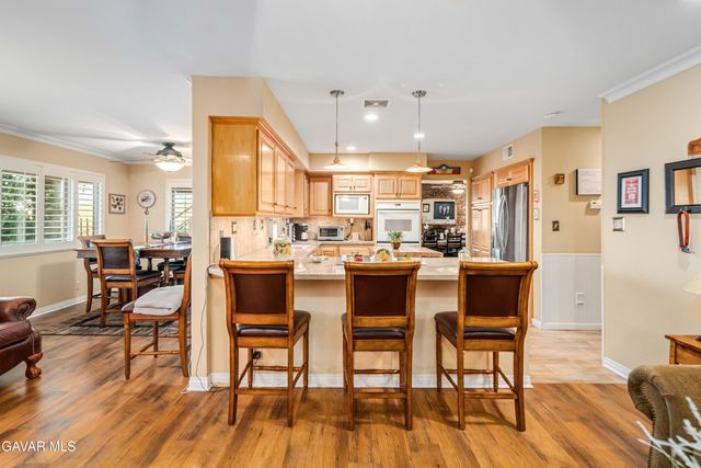 35870 Tierra Subida Avenue, Palmdale, CA 93551