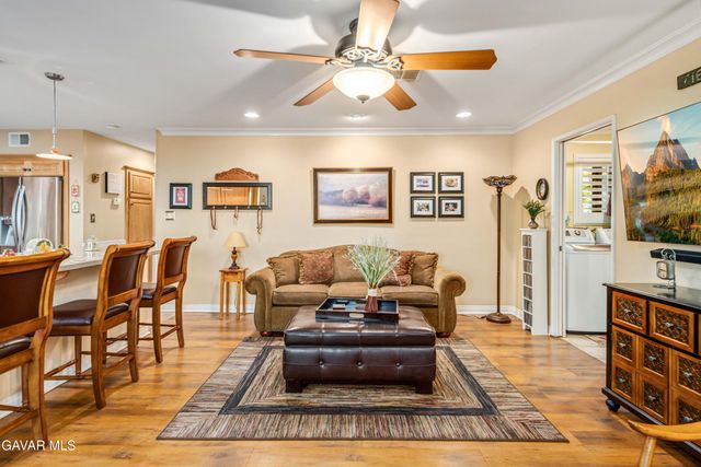 35870 Tierra Subida Avenue, Palmdale, CA 93551