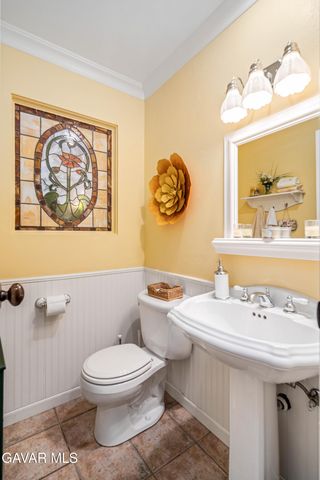 35870 Tierra Subida Avenue, Palmdale, CA 93551