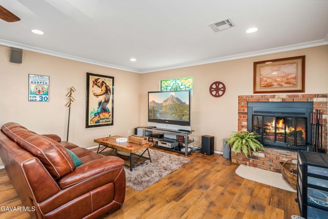 35870 Tierra Subida Avenue, Palmdale, CA 93551