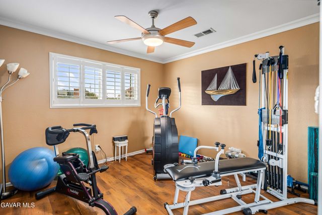 35870 Tierra Subida Avenue, Palmdale, CA 93551