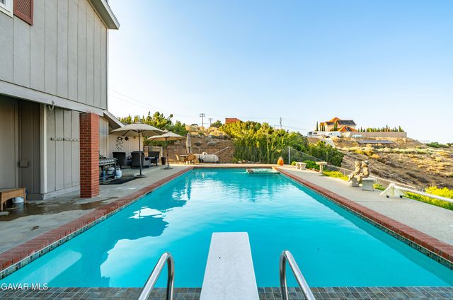 35870 Tierra Subida Avenue, Palmdale, CA 93551