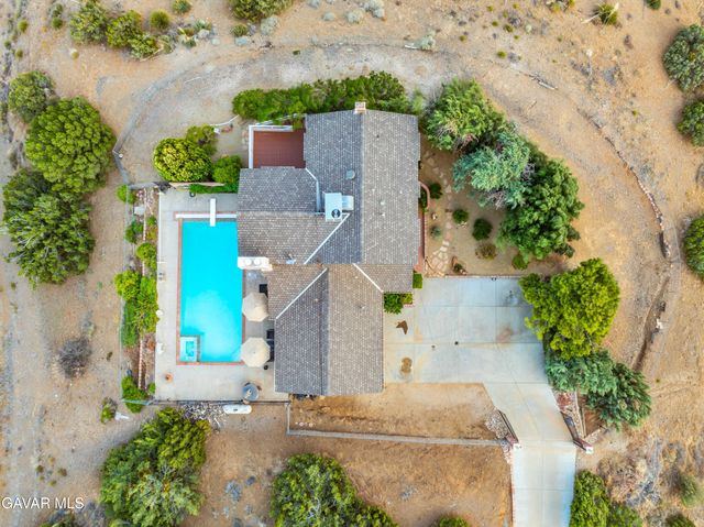 35870 Tierra Subida Avenue, Palmdale, CA 93551