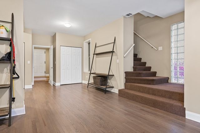 1454 N Wieland Street, Chicago, IL 60610