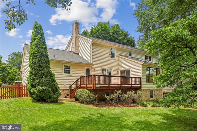 9804 DANSK CT, Fairfax, VA 22032
