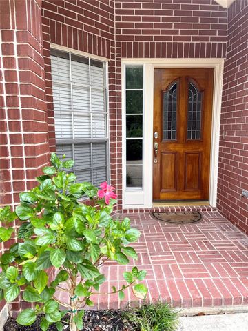 4418 Chestnut Meadow Drive, Sugar Land, TX 77479