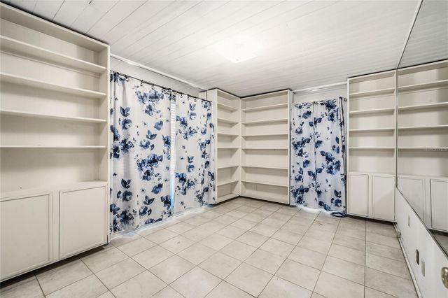 3901 N APOPKA VINELAND ROAD, Orlando, FL 32818