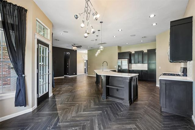 2617 Prescott Avenue, Edmond, OK 73013